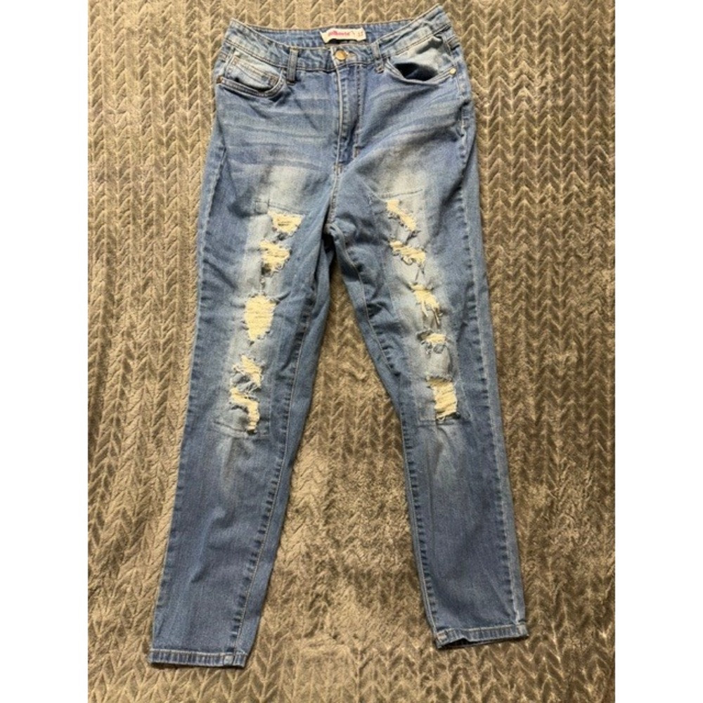 Dollhouse Distressed Skinny Jeans Medium Wash High Rise Denim Size 11 0379
